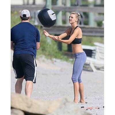 Kelly Rohrbach: Training am Strand