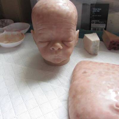 Teresa Russon  - ihre Baby-Puppen