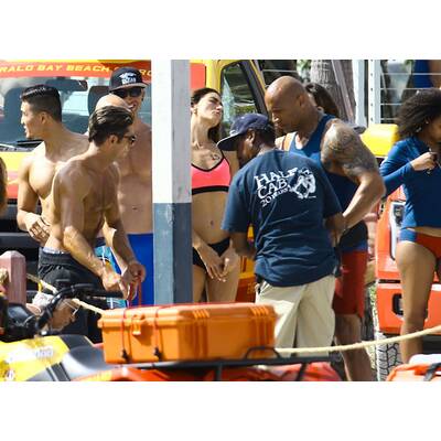 Zac Efron & Dwayne Johnson: Mucki-Duell