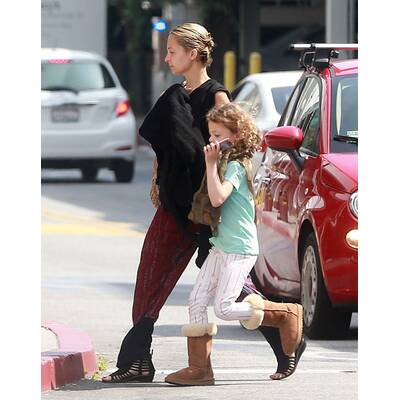 Nicole Richie shoppt mit Mini-Me-Tochter