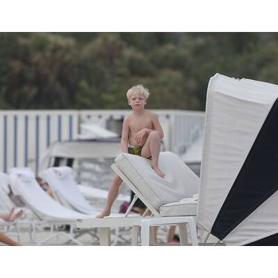 Lilly Becker relaxt mit Sohn Amadeus in Miami