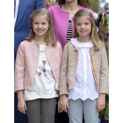 Spanische Royals besuchen die Ostermesse