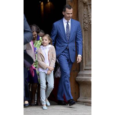 Spanische Royals besuchen die Ostermesse