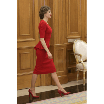 Letizia - Lady in Red