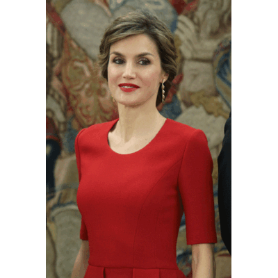 Letizia - Lady in Red