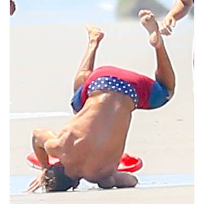 Zac Efron stürzt am 