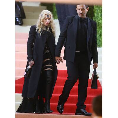Met Gala: Madonna ging mit Flasche