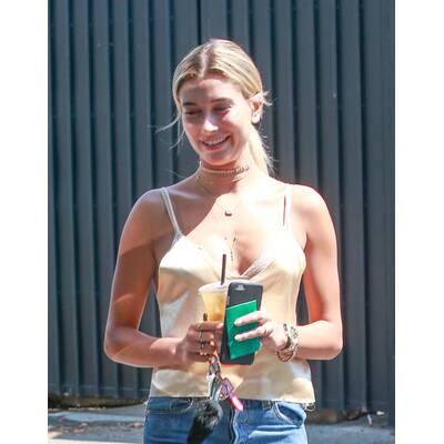 Hailey Baldwin