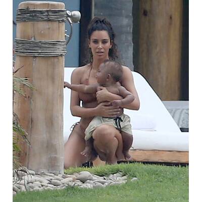 Kim Kardashian: Badetag mit Kids