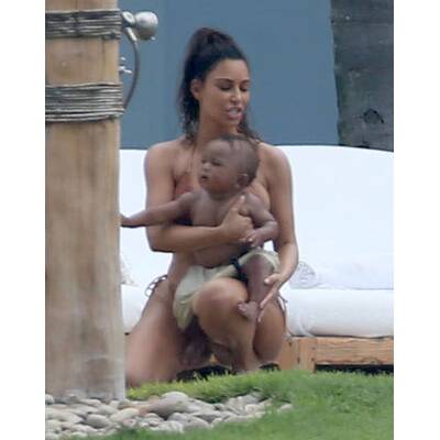 Kim Kardashian: Badetag mit Kids