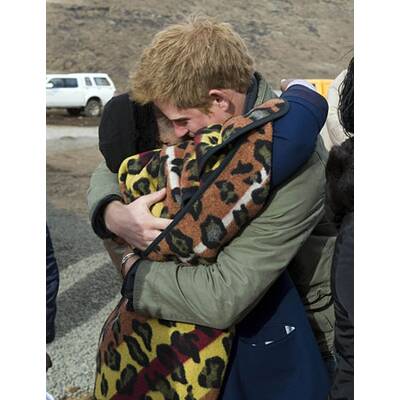 Vuvuzela & Raubtiere: William & Harry in Afrika