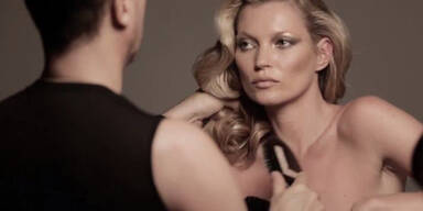 Kate Moss wirbt f&uuml;r und mit "Luxushaar"