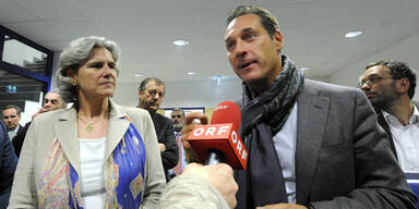 LIVE: Krisensitzung der FPÖ in Wien