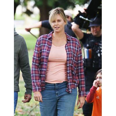 Charlize Theron sieht verändert aus