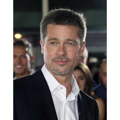 Brad Pitt zurück am roten Teppich