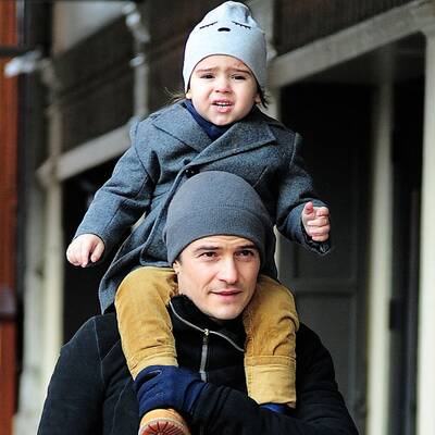 Orlando Bloom: Winterspaziergang mit Sohn Flynn
