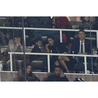 Cristiano Ronaldo mit Freundin Georgina Rodriguez und Sohn Junior