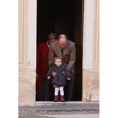 Die Monaco-Zwillinge beim Weihnachtsmann