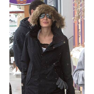 Angelina Jolie genießt den Winter