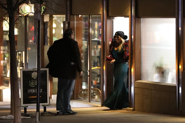 Mariah Carey kauft Marihuana