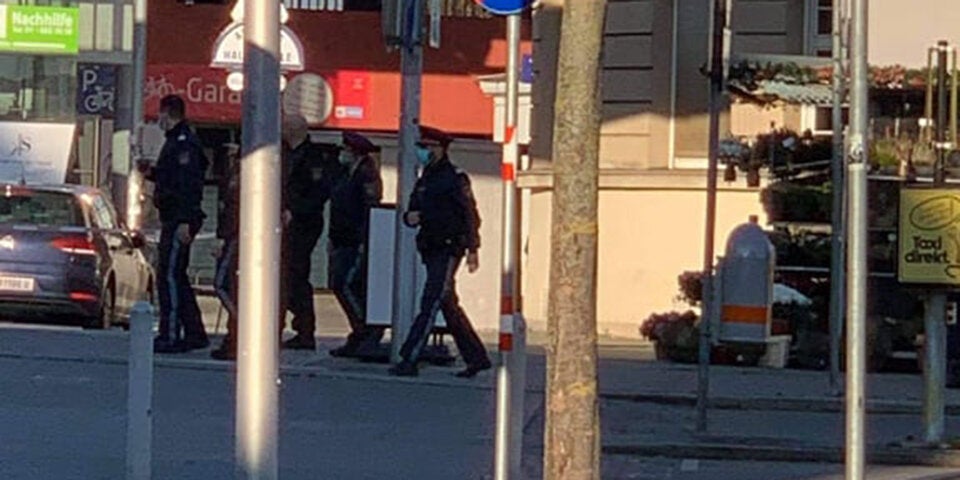 Bomben-Alarm wegen herrenlosen Koffer an Wiener Bahnhof