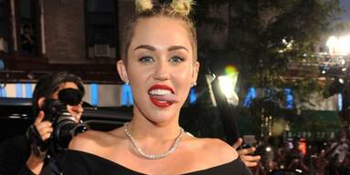 Wildes Gerücht: Cyrus & Schwarzenegger schon verheiratet!