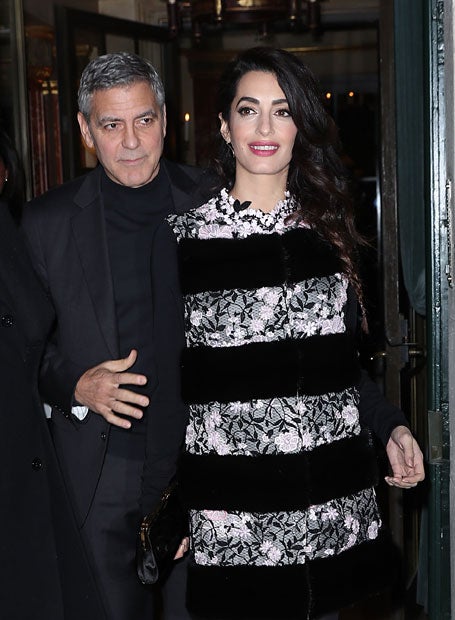 Amal Clooney: Die besten Schwangerschafts-Looks