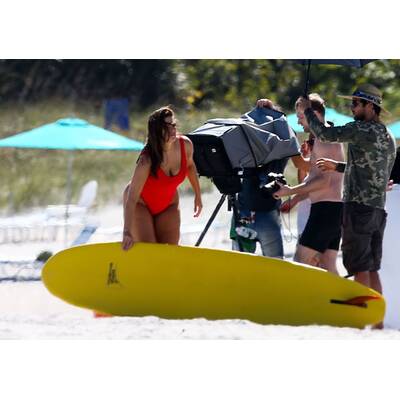 Ashley Graham: Baywatch-Shooting
