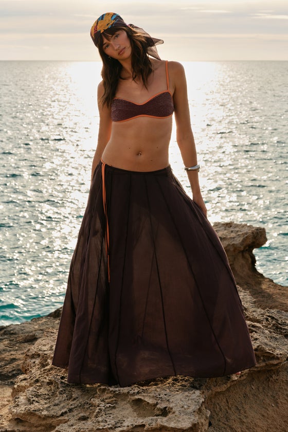 Beckham-Ex Mia Regan startet modisch durch