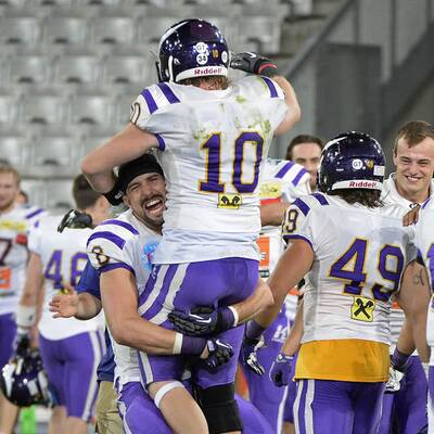 Vikings gewinnen gegen Raiders