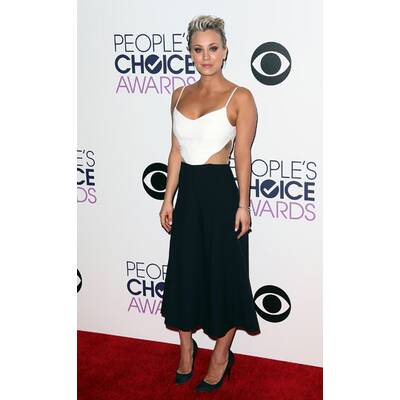 Kalye Cuoco & Kristen Bell