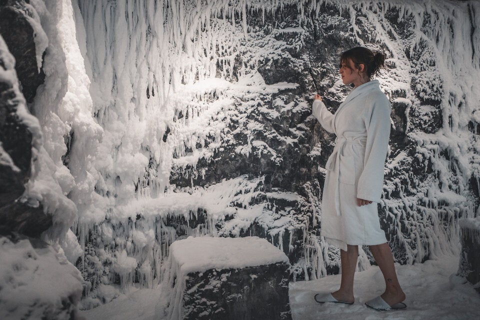Der Snow Room ermöglicht es, sich nach der Sauna im Schnee abzukühlen.  