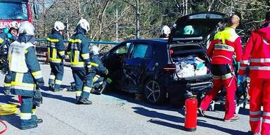 Alkolenker verursachte Unfall mit f&uuml;nf Verletzten
