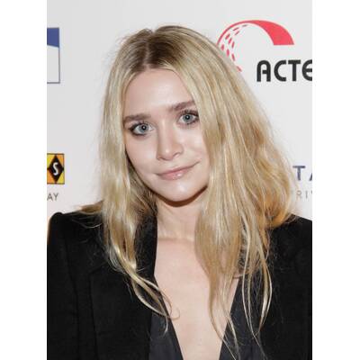 Stars mit betonten Augenbrauen