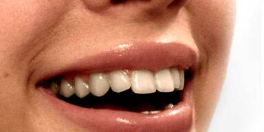 ''Verordnetes'' L&auml;cheln macht krank