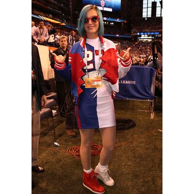 Katy Perrys beste Outfits