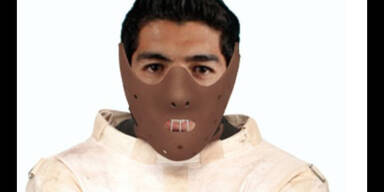 "Dracula" Suarez beißt wieder