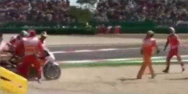 Schlägerei nach Motorrad-Sturz