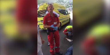 Arzt attackiert filmenden Passanten