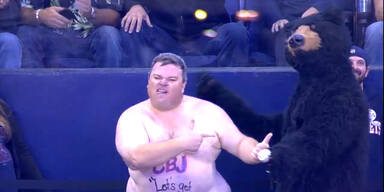 NHL-Fan mit Tanzeinlage