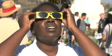 Naturschauspiel: Sonnenfinsternis