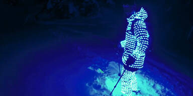 Coole Ski-Abfahrt im Dunklen