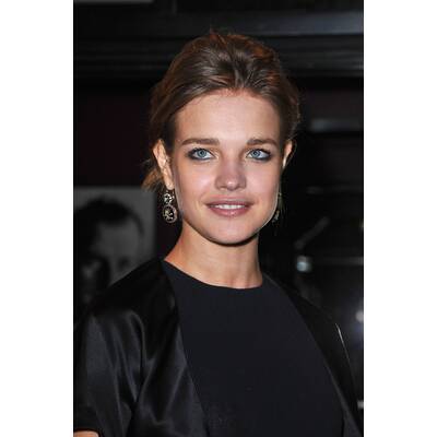 Stars mit betonten Augenbrauen