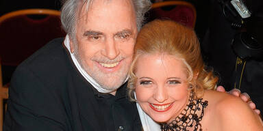 Schell:  Hochzeit  am 20.  August