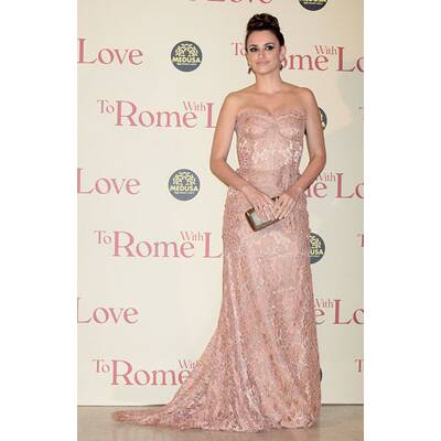 Penelope Cruz Red Carpet Looks