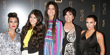 Kourtney Kardashian, Kylie Jenner, Kendall Jenner, Kris Jenner, Kim Kardashian