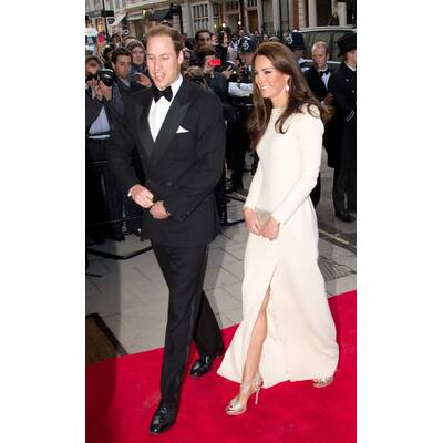 Kate Middleton in Elfenbein