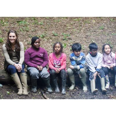 Kate zeigt sich von ihrer lässigen Seite 