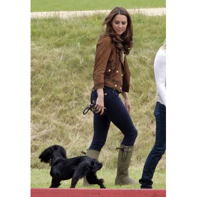 Kate zeigt sich von ihrer lässigen Seite 