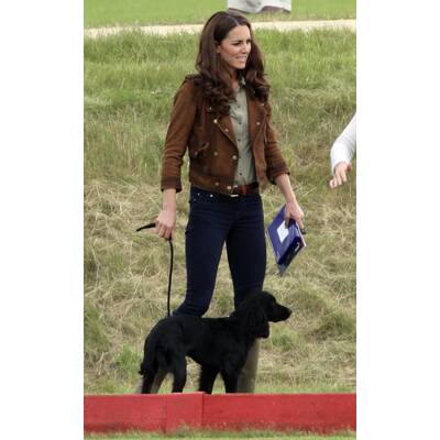 Kate zeigt sich von ihrer lässigen Seite 